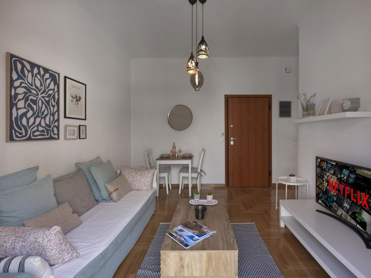 Beautiful Athenian Apartment Next To The Center Esterno foto