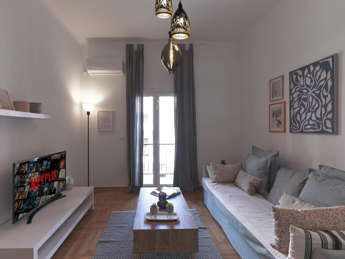 Beautiful Athenian Apartment Next To The Center Esterno foto